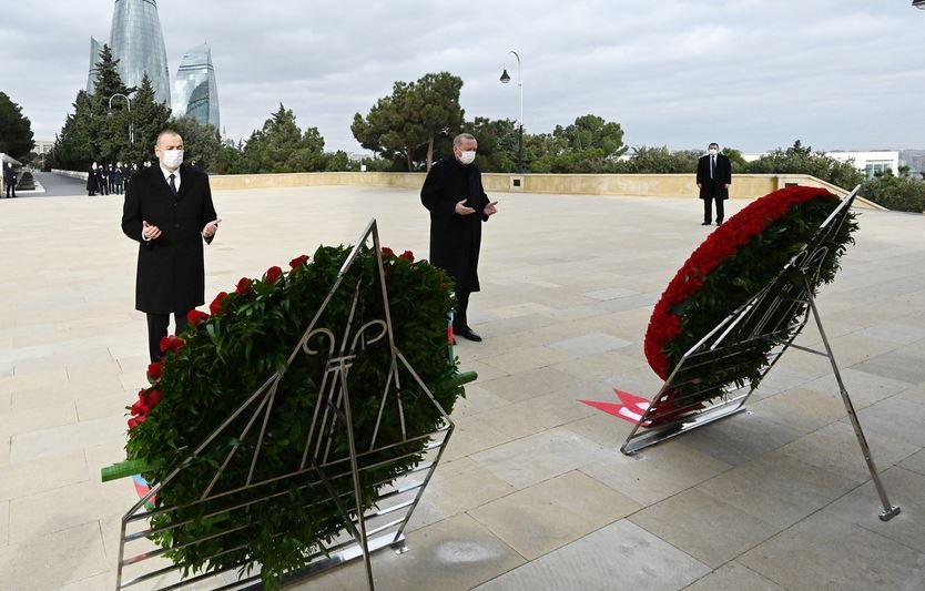 2020/12/1607634390_erdogan-aliyev-sozcu1.jpg