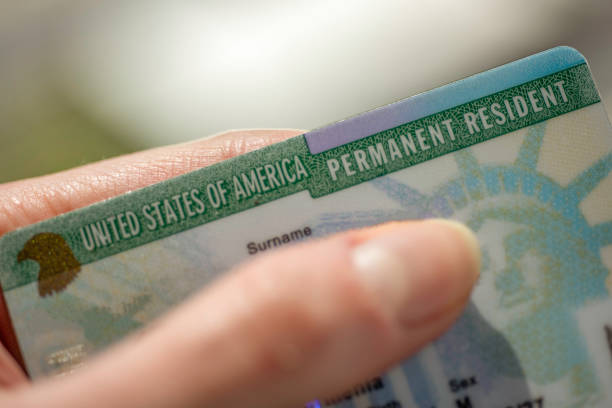 2021/03/1616521475_green_card.jpg