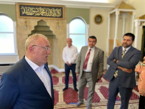 Büyükelçi Mercan Nur Cami'ni Ziyaret Etti