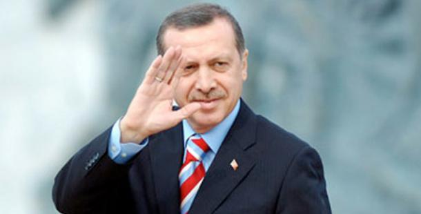 Erdoğan'a verilen cesaret ödülünü geri istedi
