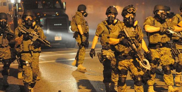 Özgür Amerika rüyası Ferguson'da öldü!