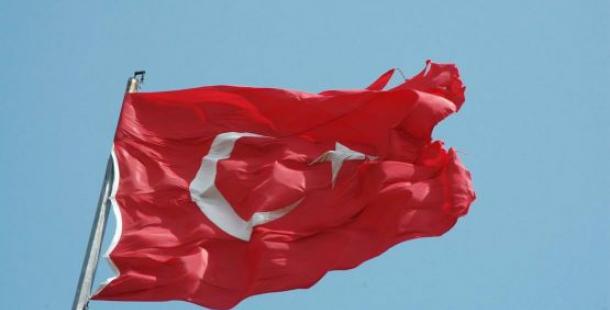 Bu saatte bayrak göndere çekilecek