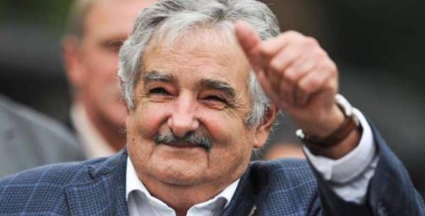 En yoksul başkan veda ediyor