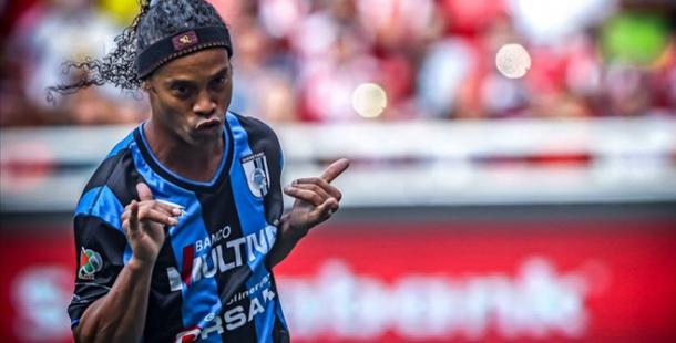 Ronaldinho Amerika'ya Gelecek