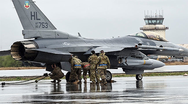 Türkiye ile ABD arasında F-16 Eğitmen Krizi