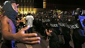 ABD'de polis şiddeti protestosu