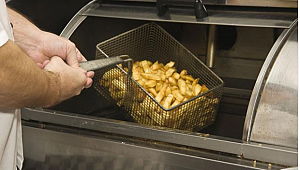 Ünlü fast food zinciri çalışanından 'patates' itirafı