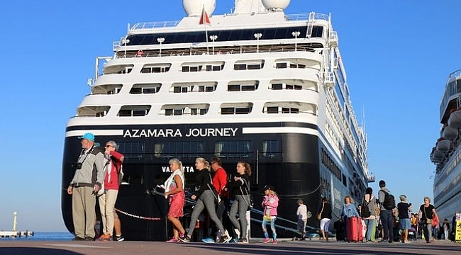 ABD'li turistler, Landing kartla Türkiye'ye girdi