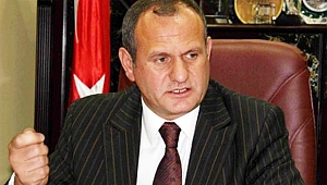 Düzce Belediye Başkanı İstifa Etti