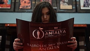 Hollywood Yıldızları için Çavuşoğlu Devrede
