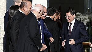 Türkiye'de Gündem Melih Gökçek