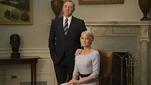 Netflix House of Cards dizisinin çekimlerini durdurdu