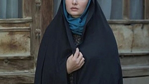 Nurgül Yeşilçay Çarşafa Girdi