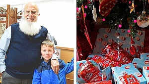 Müslüman Dedeyi Noel Baba Sanınca...
