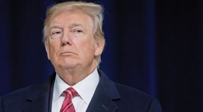 Trump'ın eski başstratejisti Bannon'dan geri adım