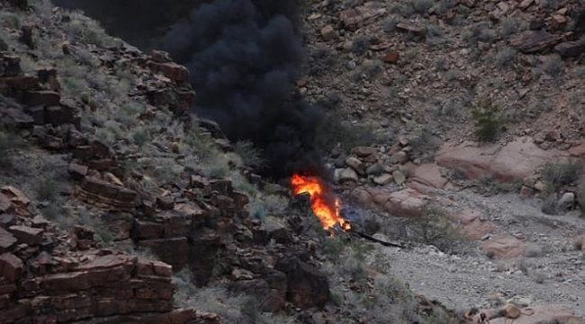 Arizona'da Helikopter düştü: 3 ölü