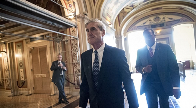 Mueller, Sözcü Mark Corallo'yu sorgulamak istiyor