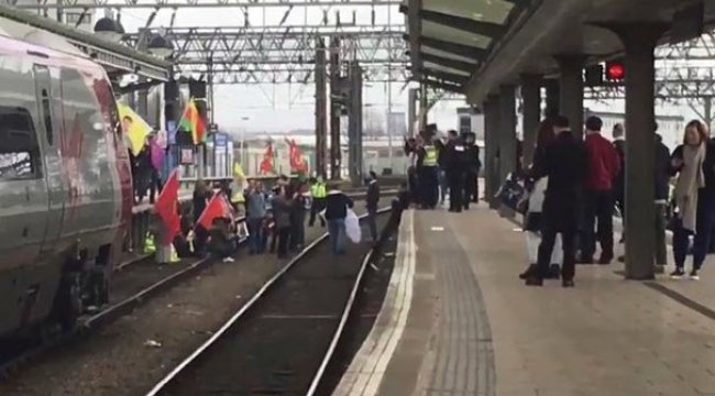 PKK Manchester'da Tek tek işgal ettiler...
