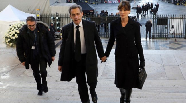 Sarkozy gözaltına Alındı