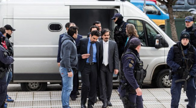 Yunanistan'dan idari gözaltı sürelerini uzatan yasal düzenleme