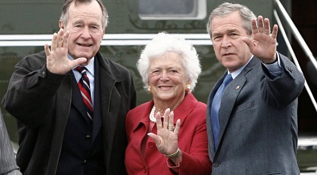 George Bush'un eşi Barbara Bush öldü