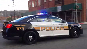 Paterson'da Uyuşturucu Satıcısı Polis Çıktı