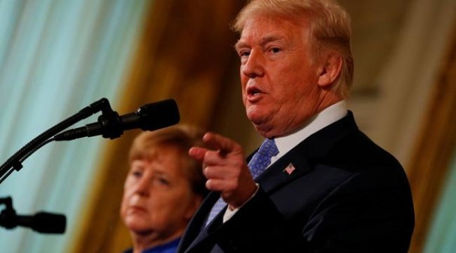Trump Obama'ya yüklendi: