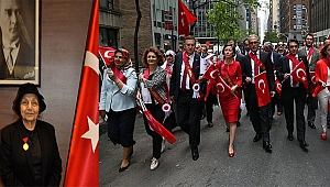 Şevkiye Teyzeden Türk Günü Yürüyüşünün Hikayesi
