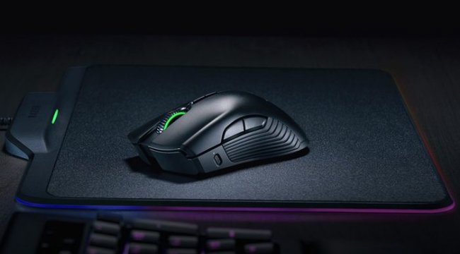 Gerçek kablosuz özgürlük : Razer Mamba HyperFlux + Firefly