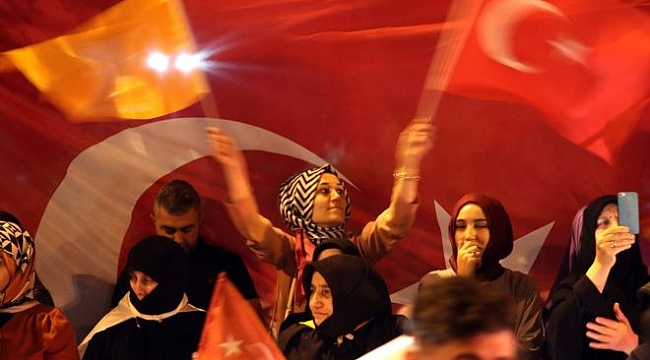 Türkiye'de Ak Parti'nin Zaferi