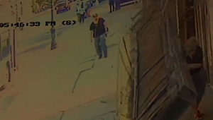 Brooklyn'de Tabela 2 Kadının üstüne Düştü