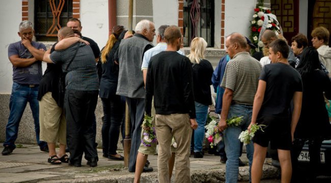 Bulgaristan'da üç bakan istifa etti