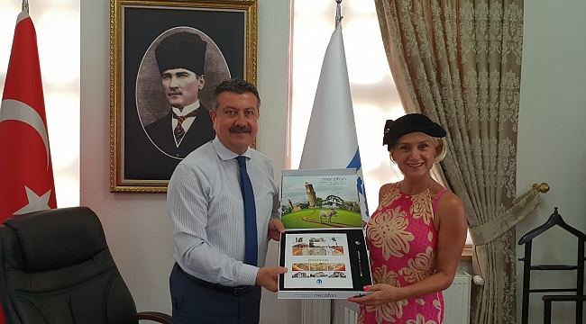 Sevi Sarı'dan Anlamlı Ziyaret