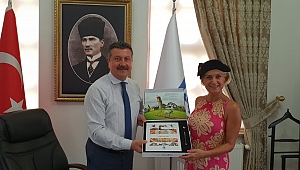 Sevi Sarı'dan Anlamlı Ziyaret