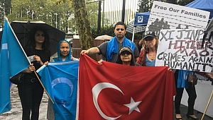 ABDli Türkler Urumçi'de ki Zulmü Protesto Etti