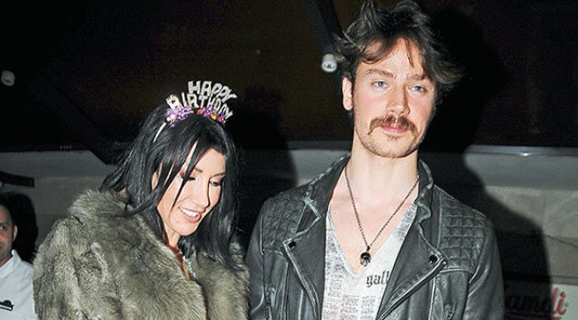 Hande Yener kesenin ağzını açtı