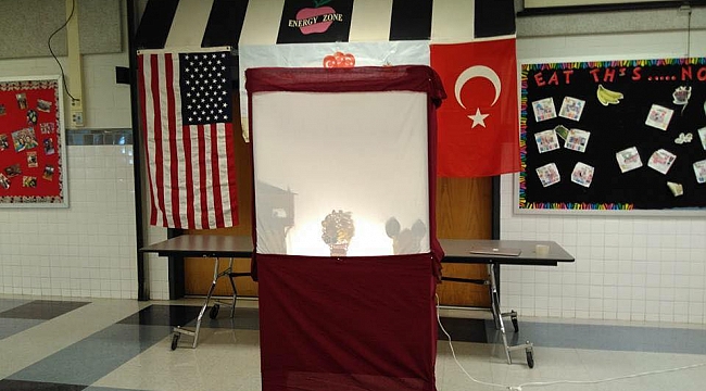 Karagöz Amerika'da...
