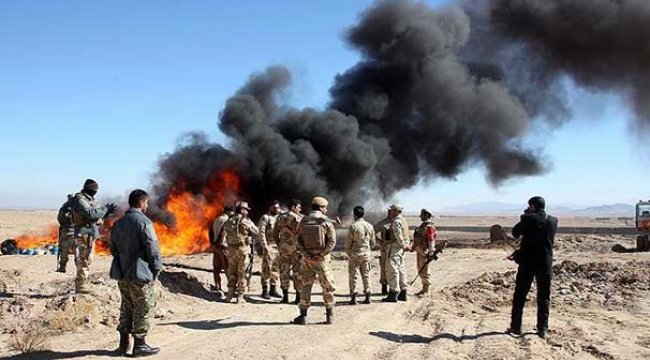 Afganistan'da 13 ton uyuşturucu imha edildi