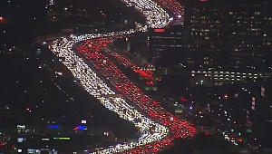 Los Angeles'ta Şükran Günü Trafiği