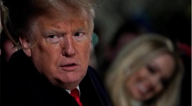Trump'tan o isme 'af' sinyali!