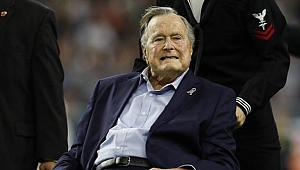 Baba George Bush Öldü