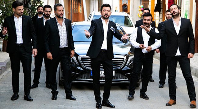 Ferman Toprak'tan yeni single: Alayına gider