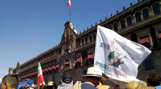 Meksika'nın yeni Devlet Başkanı Obrador yemin etti