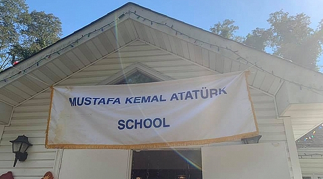 New Jersey'deki Okullarda Andımız Okunuyor