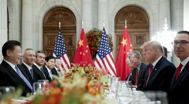 Trump, Çin Devlet Başkanı Şi ile görüştü