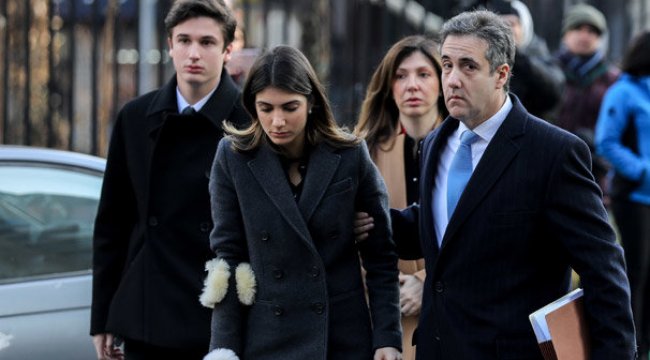 Trump'ın korktuğu başına geliyor!
