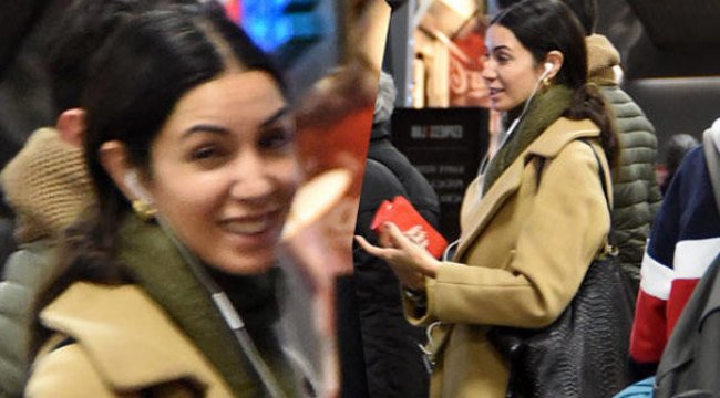 Ünlü oyuncu metroda! 'Burada da mı buldunuz beni'