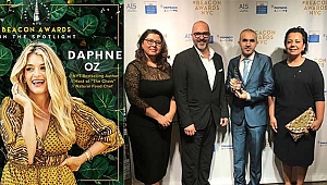Dr. Öz Beacon Award ödülleri
