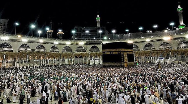 Suudi Arabistan Umre Ziyaretini İptal Etti