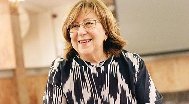 Profesör Zehra Sayers'in Barış laboratuvarı